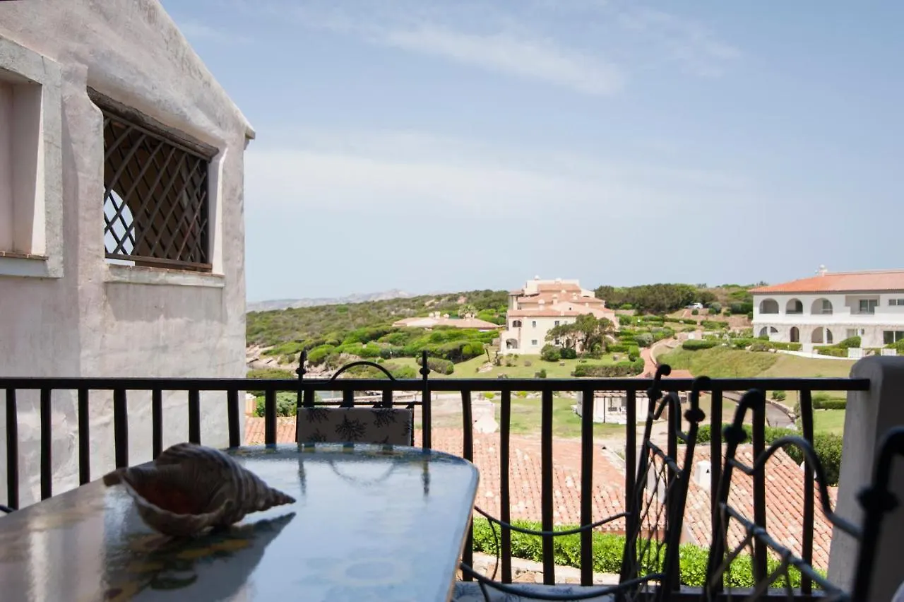 70 Metri-Spiaggia PrivataLettini E Ombrelloni Free Apartment Porto Cervo 0*,  Italy